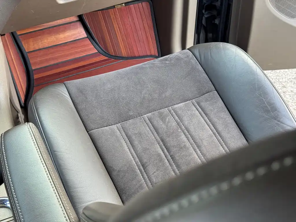Chrysler Grand Voyager (Import) — миниатюра 21