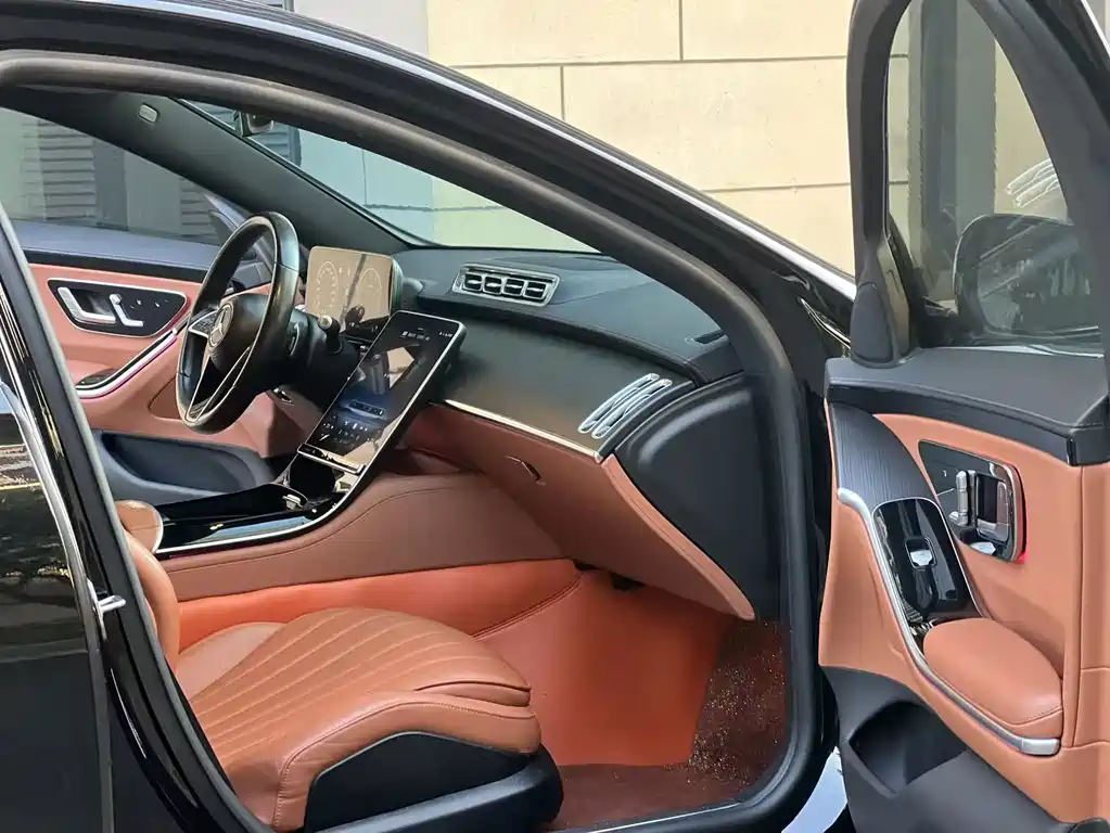 Mercedes-Benz S-Class — миниатюра 9
