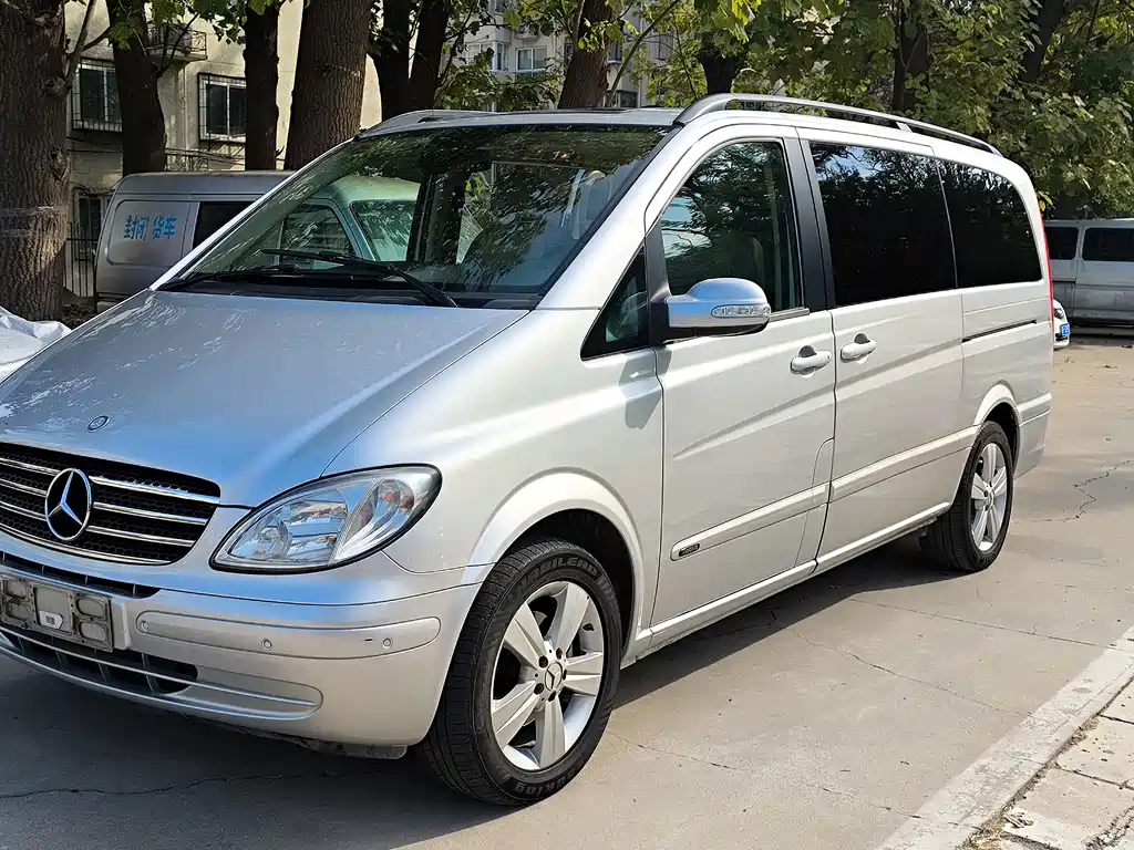 Mercedes-Benz Viano