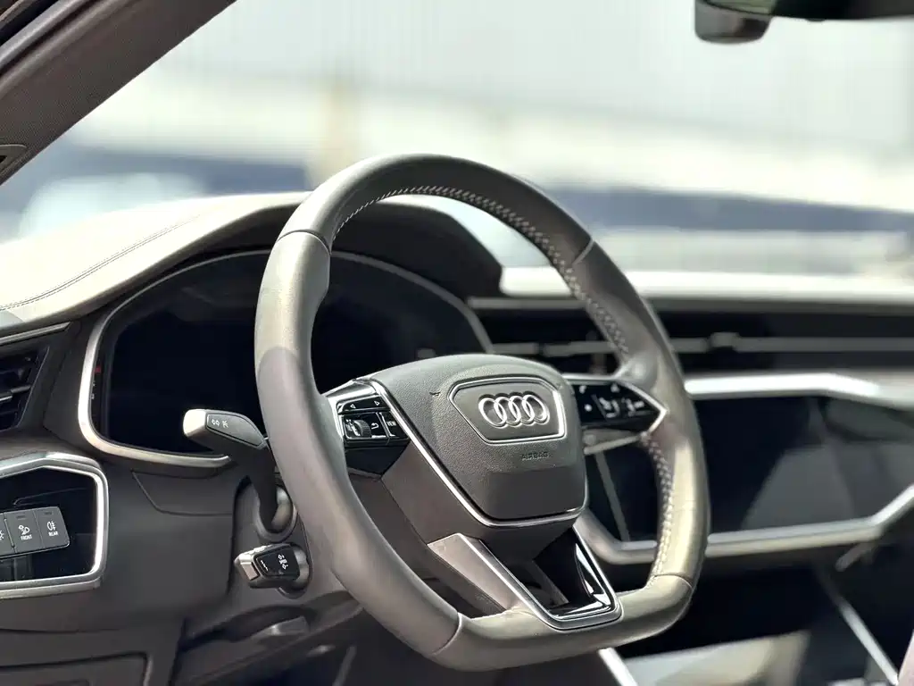 Audi A6L 2021 55 TFSI quattro Premium
