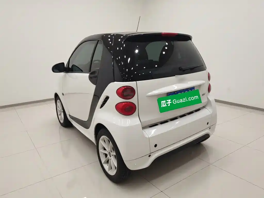 smart Smart Fortwo — миниатюра 4