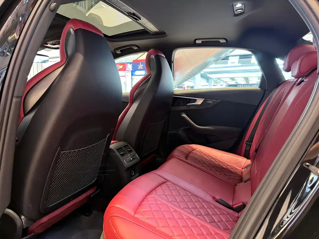 Audi S4 — миниатюра 9
