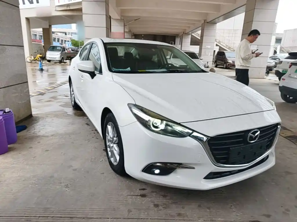 Mazda 3 Axela — миниатюра 4