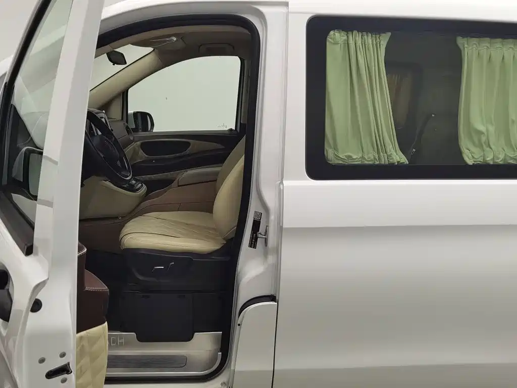 Mercedes-Benz Vito — миниатюра 10