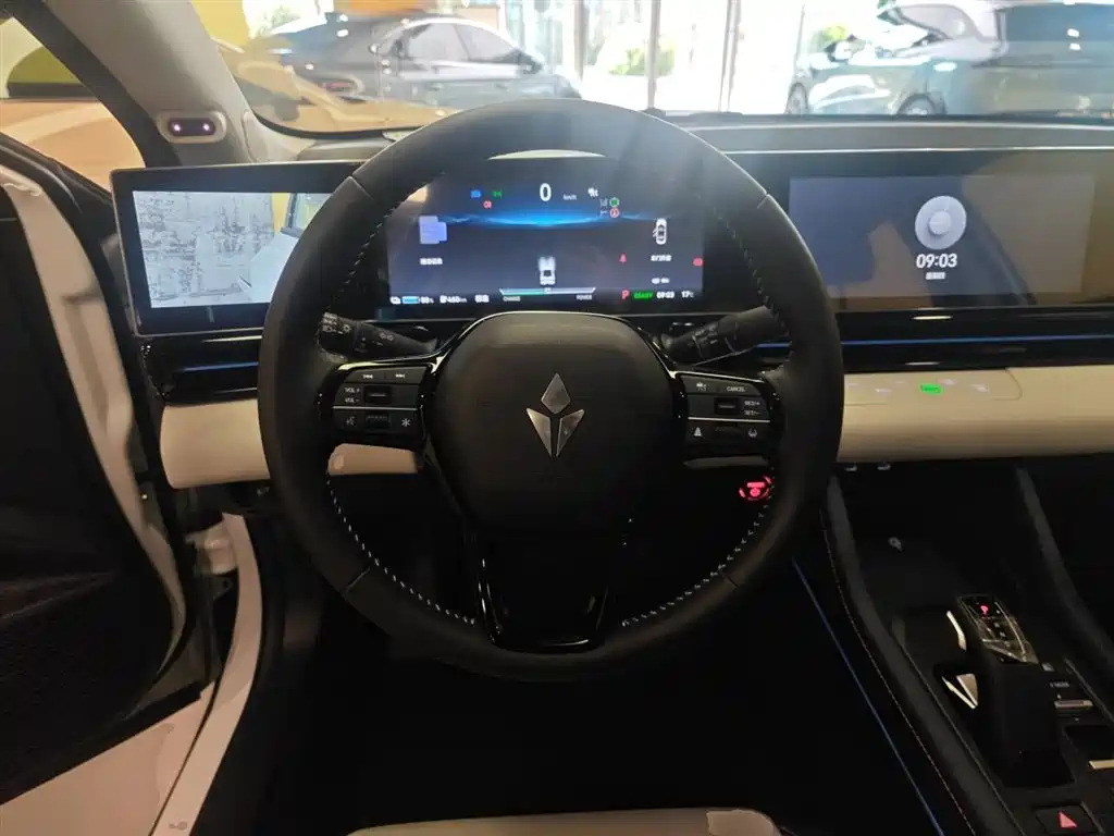 Lingxi L