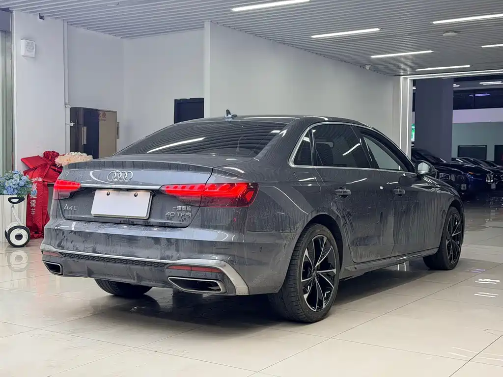 Audi A4L — миниатюра 4
