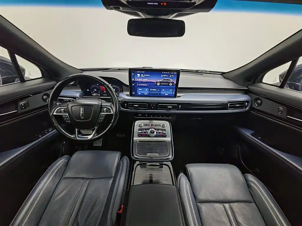 Lincoln Nautilus 2021 2.7T