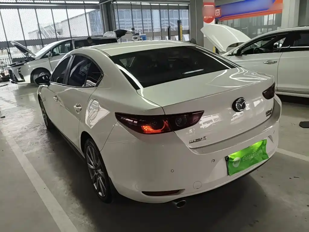 Mazda 3 Axela — миниатюра 5