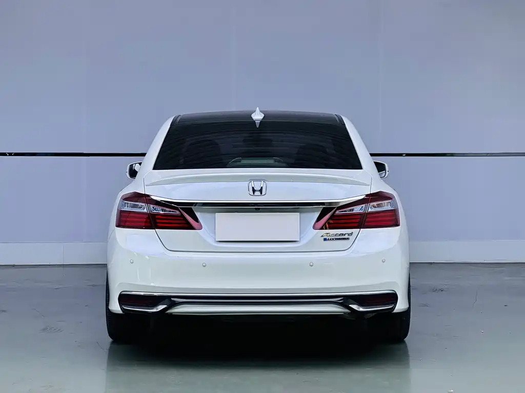 Honda Accord — миниатюра 5