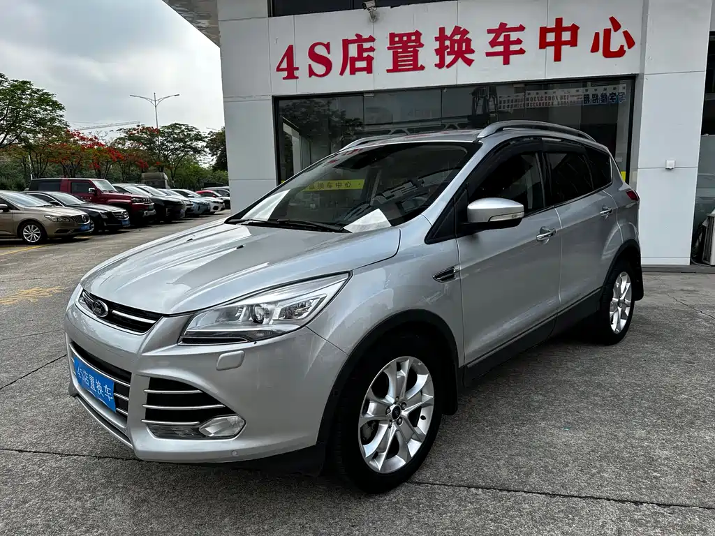 Ford Kuga 2014