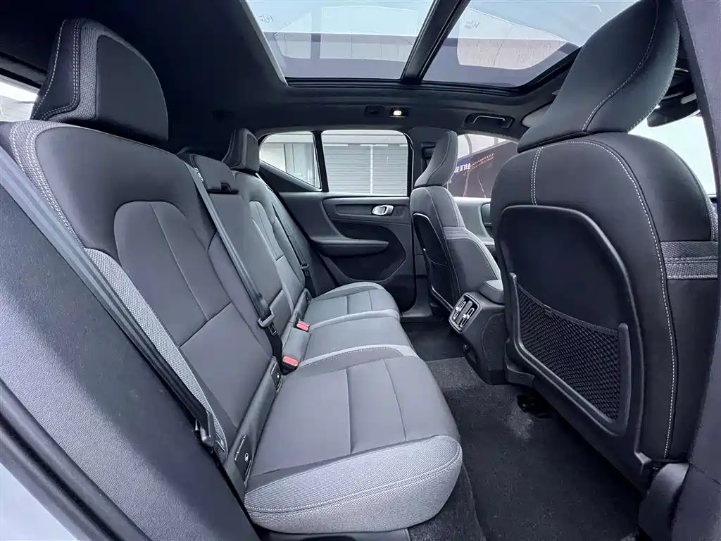 Volvo XC40 — фотографии объявления, Фото 23