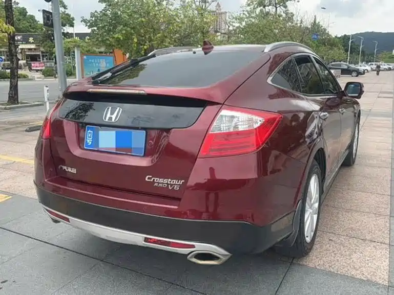 Honda Crosstour — миниатюра 4