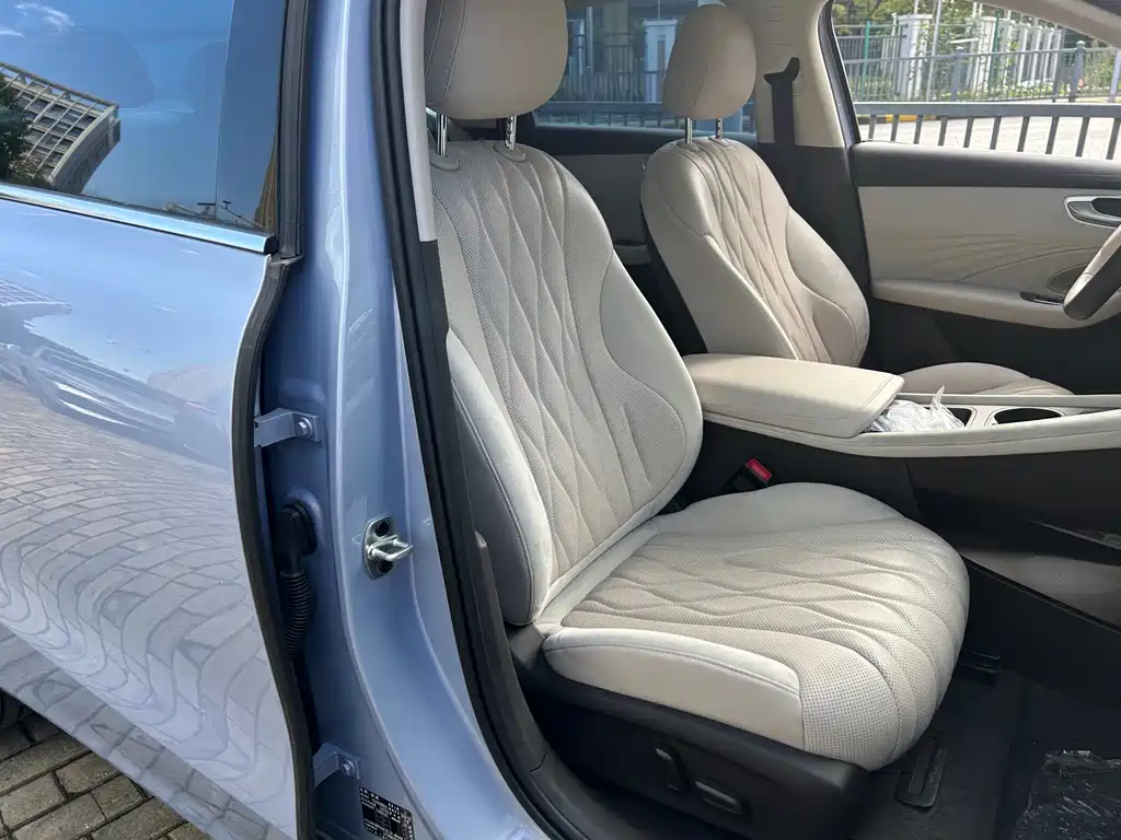 Roewe D7 — миниатюра 8