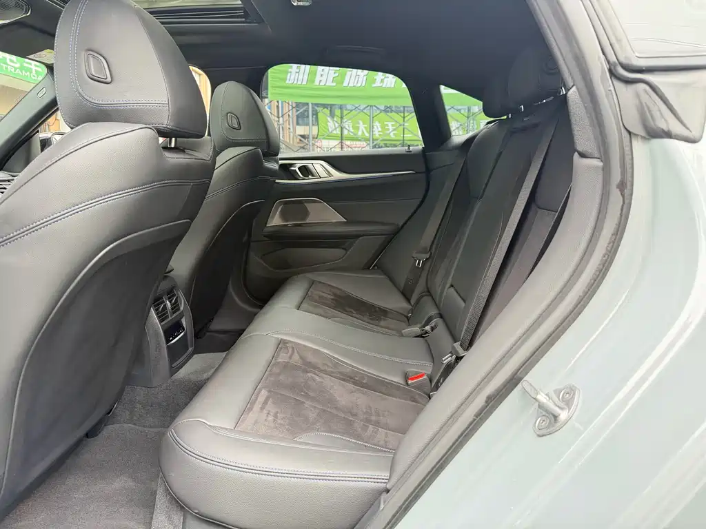 BMW i4 2022 eDrive40