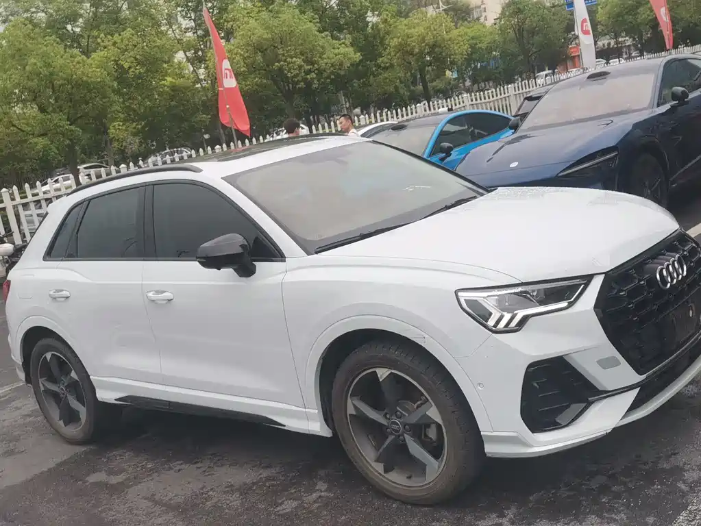 Audi Q3 2022 35 TFSI Fashion Dynamic Type