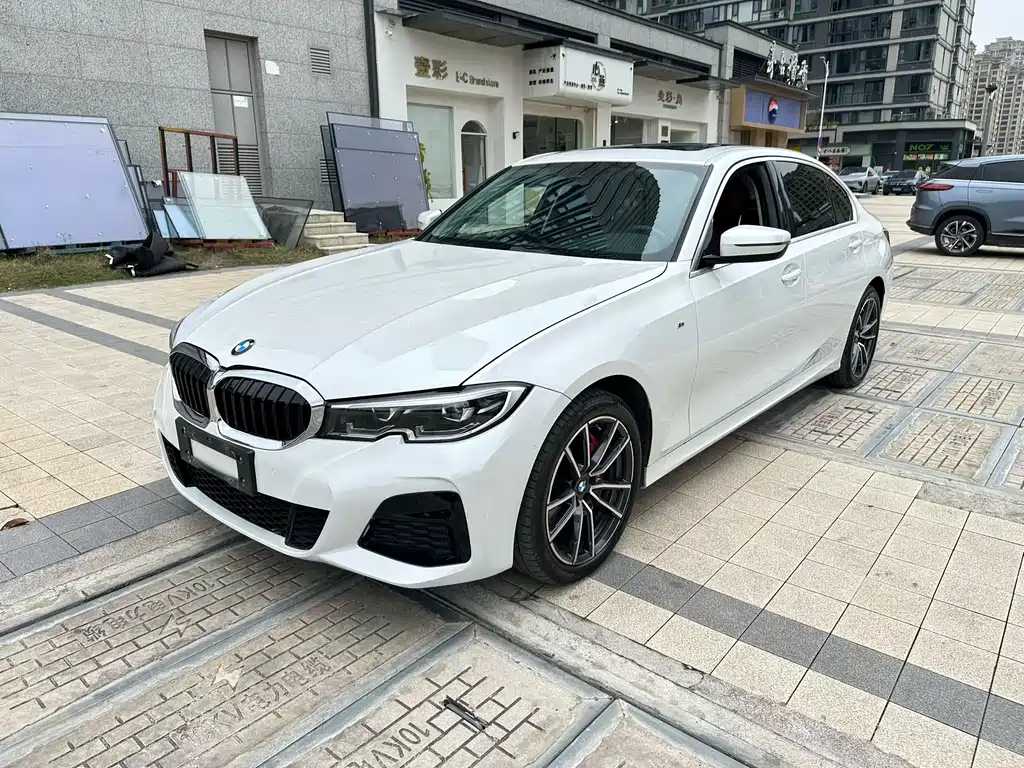 BMW 3 Series 2022