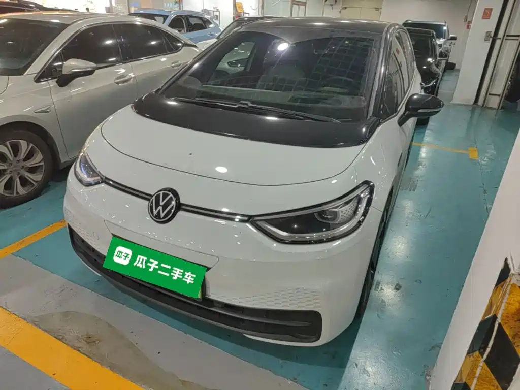 Volkswagen ID.3 — миниатюра 2