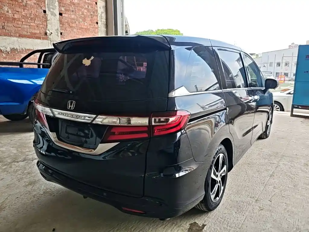 Honda Odyssey 2015 2.4L Luxury