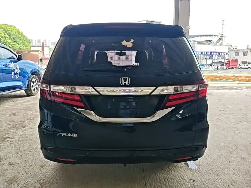 Honda Odyssey 2015 2.4L Luxury
