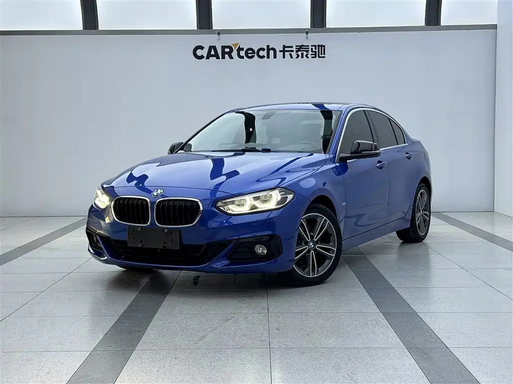 BMW 1 SERIES