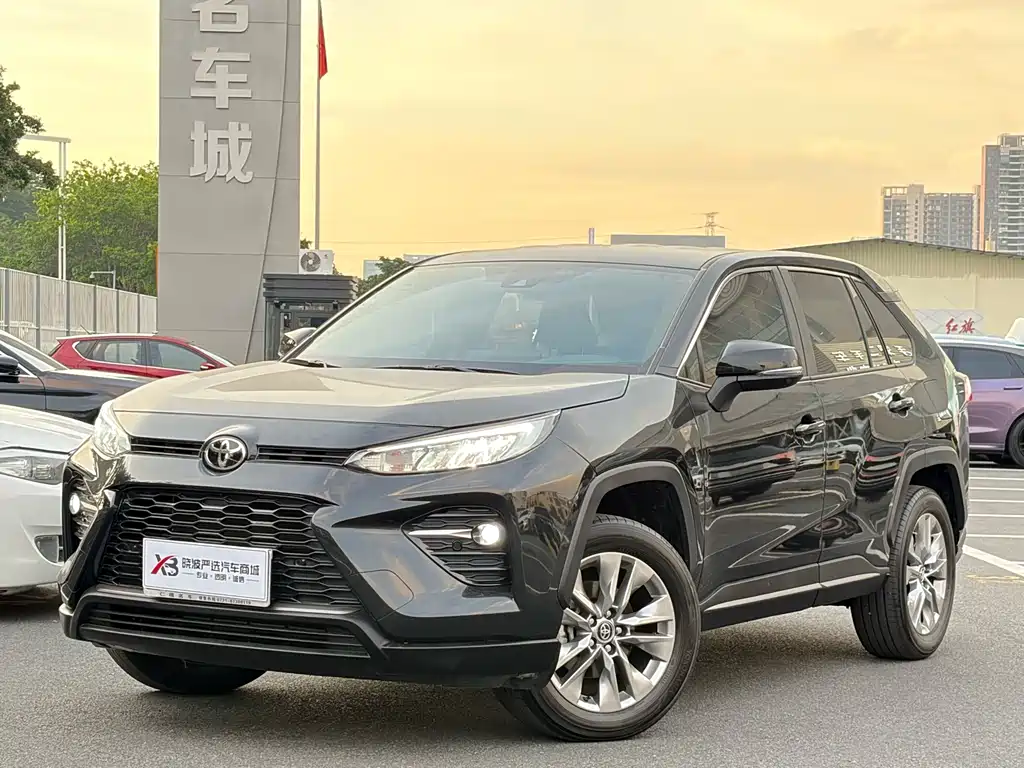 Toyota Wildlander 2024 2.0L CVT Lead