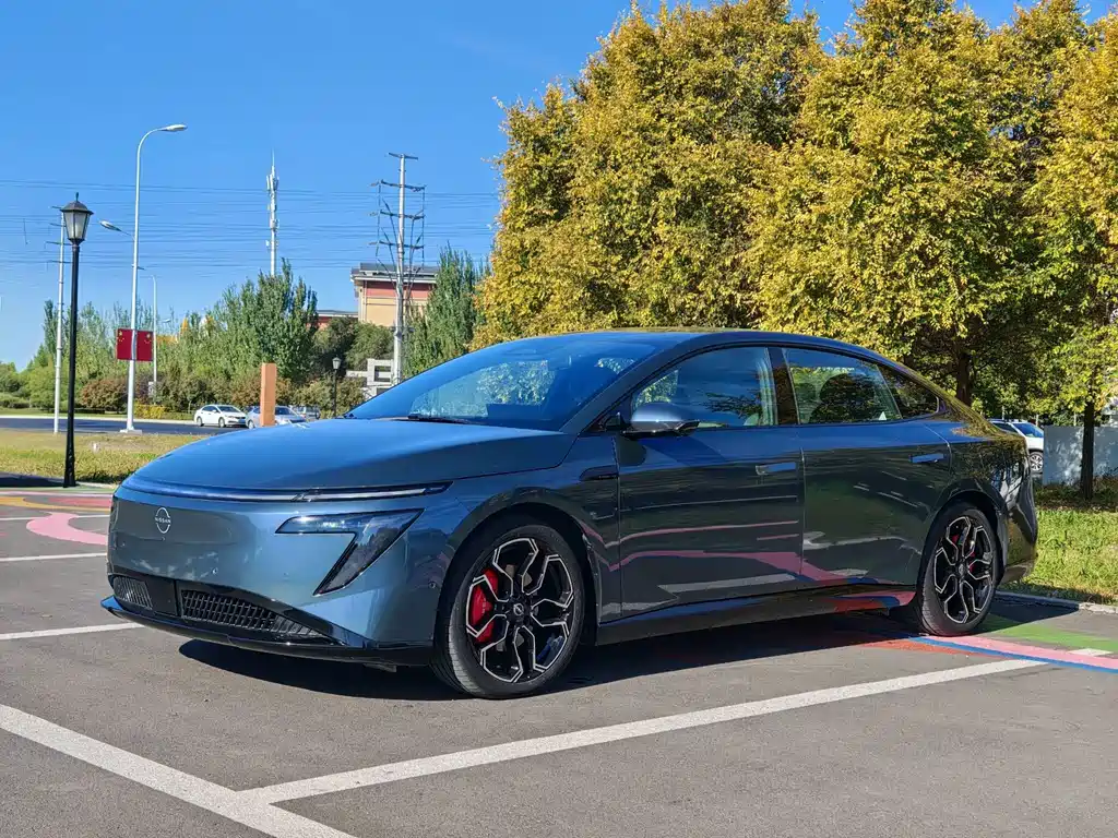 Nissan N7