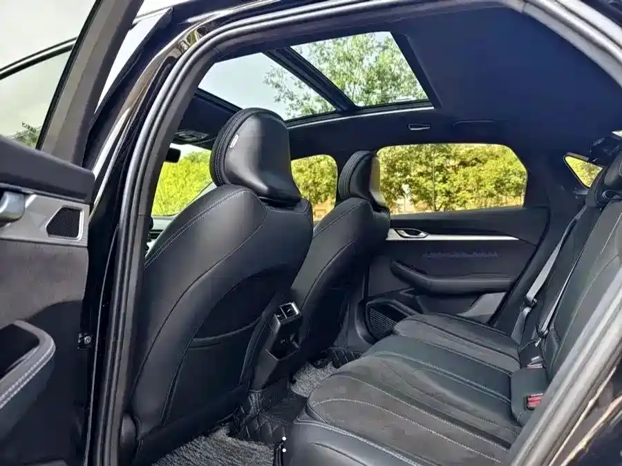 Geely Preface 2025 2.0TD