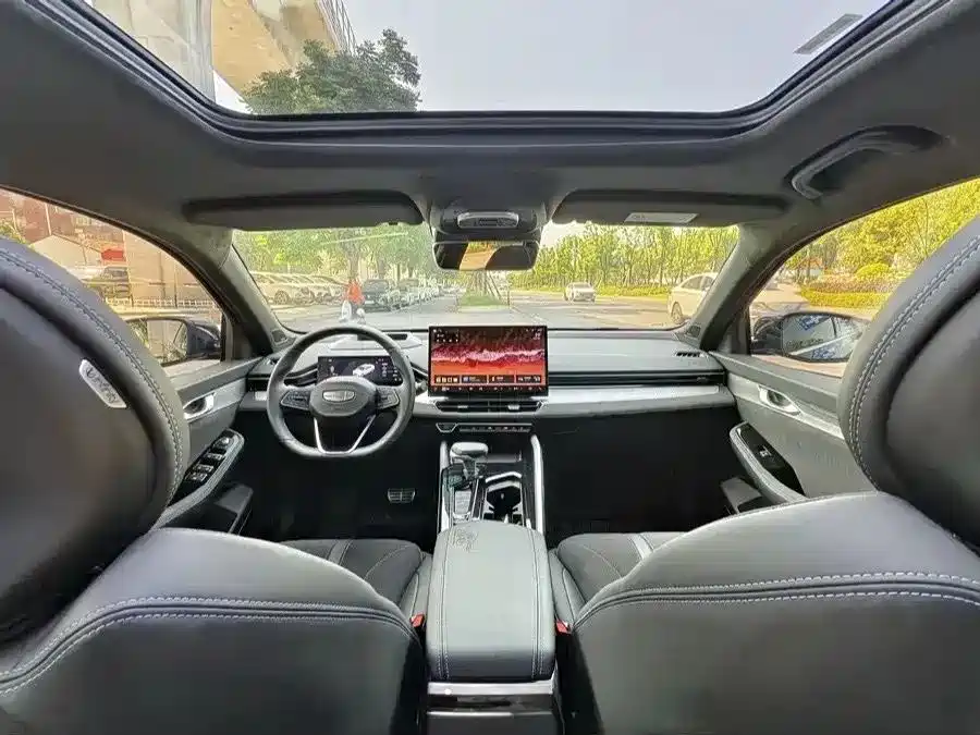 Geely Preface 2025 2.0TD