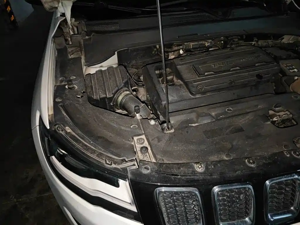 Jeep Compass — миниатюра 20