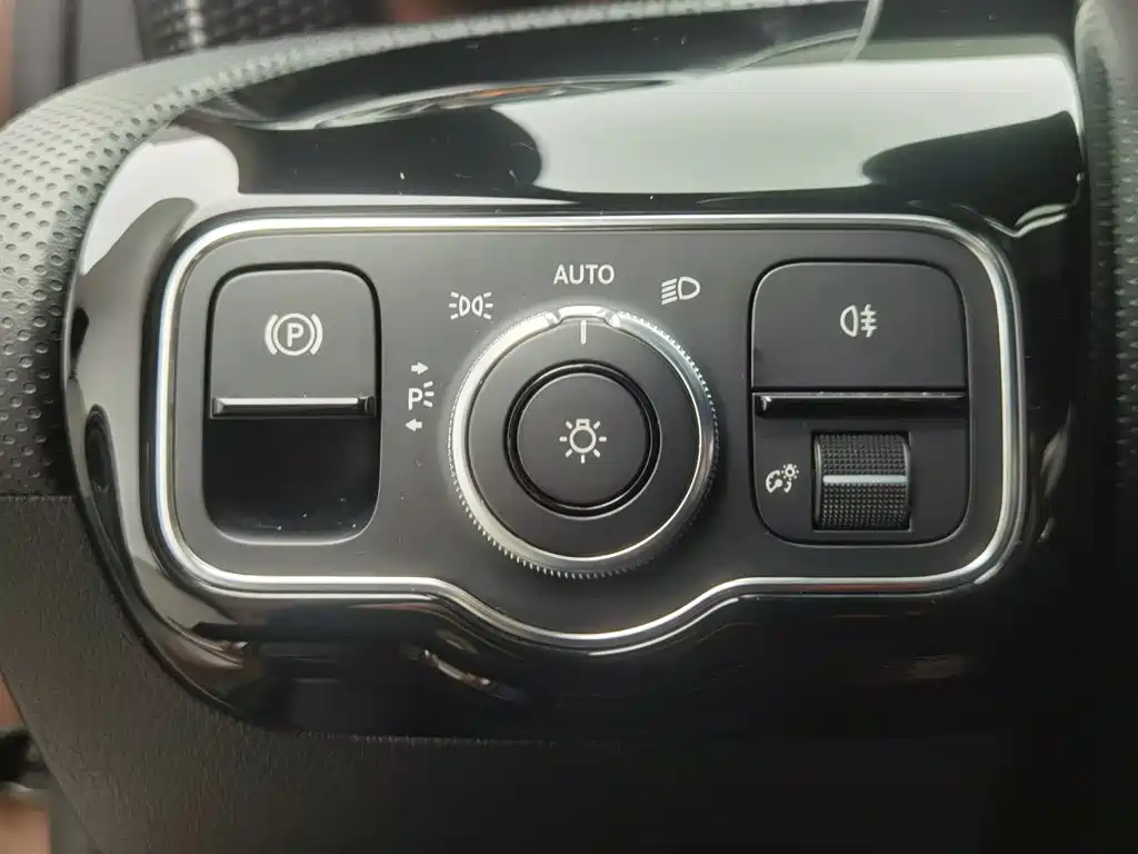 Mercedes-Benz A-Class — миниатюра 21