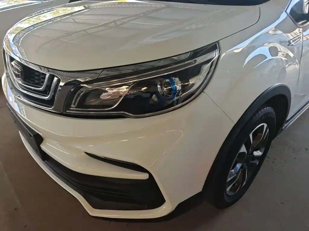 Geely Vision X3 — миниатюра 24