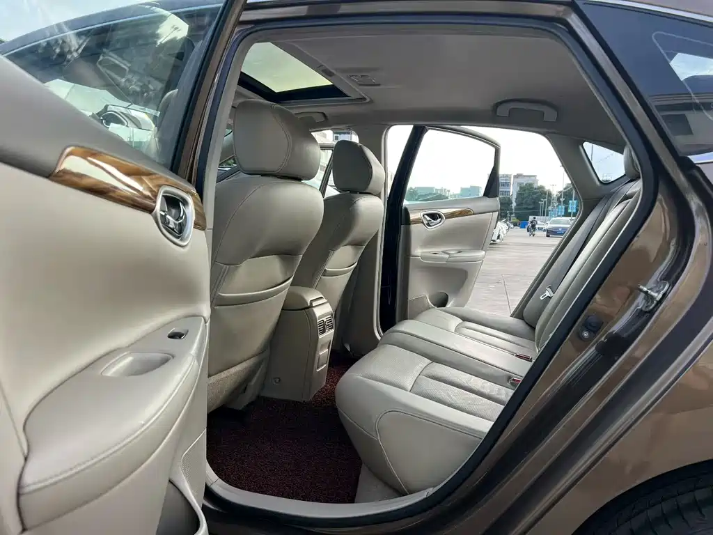 Nissan Sylphy — миниатюра 6