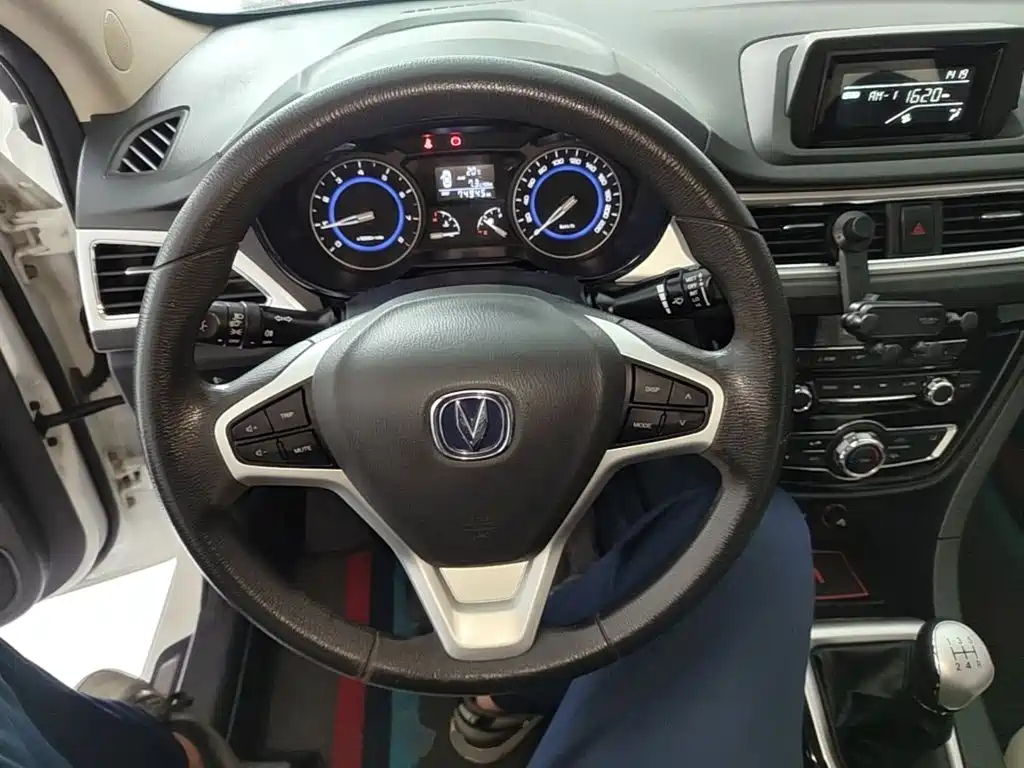 Changan V7 — миниатюра 11