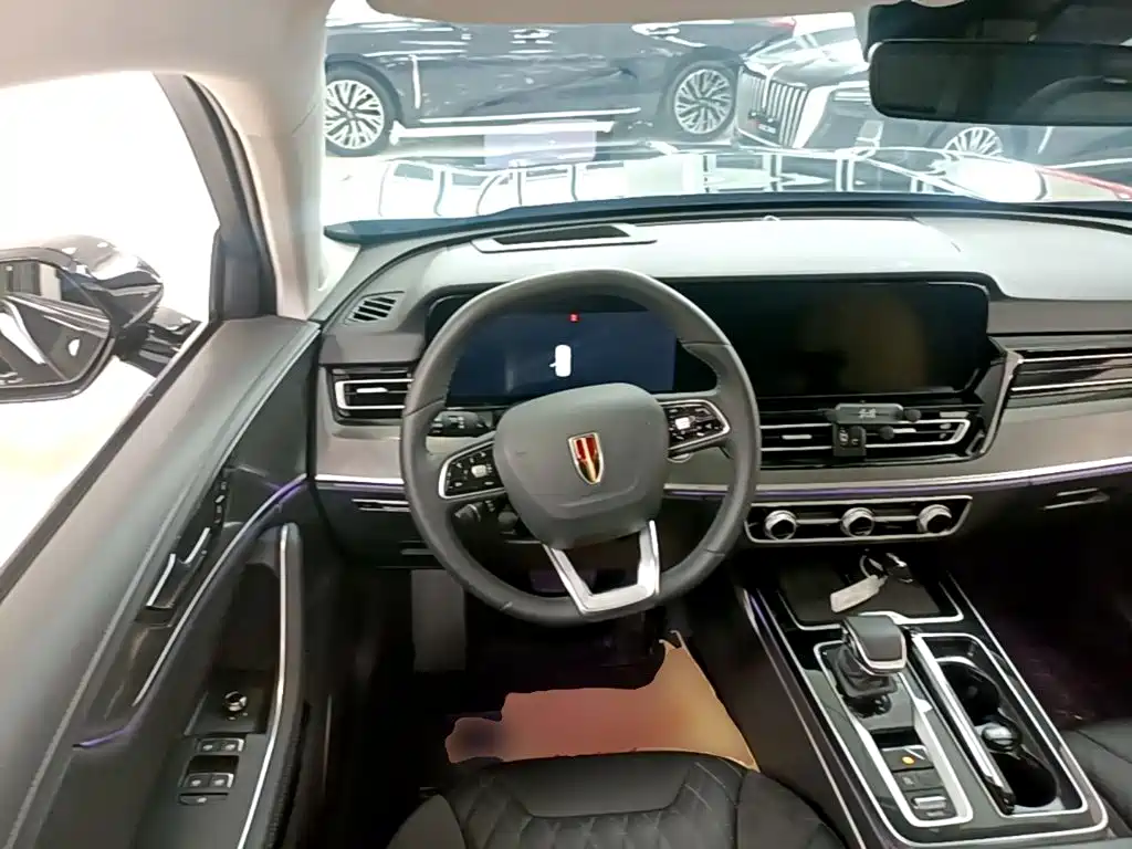 Hongqi HS5 2023 2.0T Pro