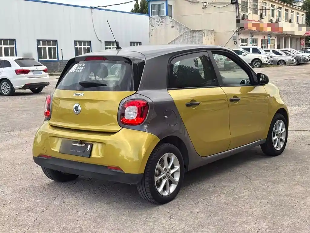 smart Smart Forfour — миниатюра 7