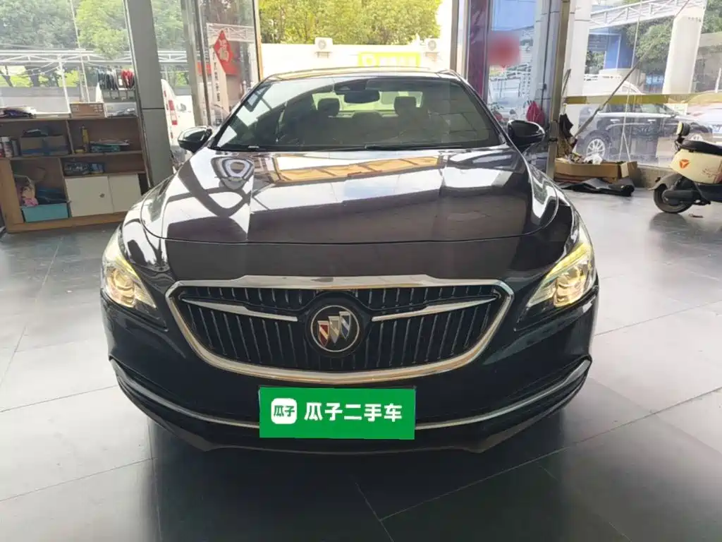 Buick LaCrosse — миниатюра 3