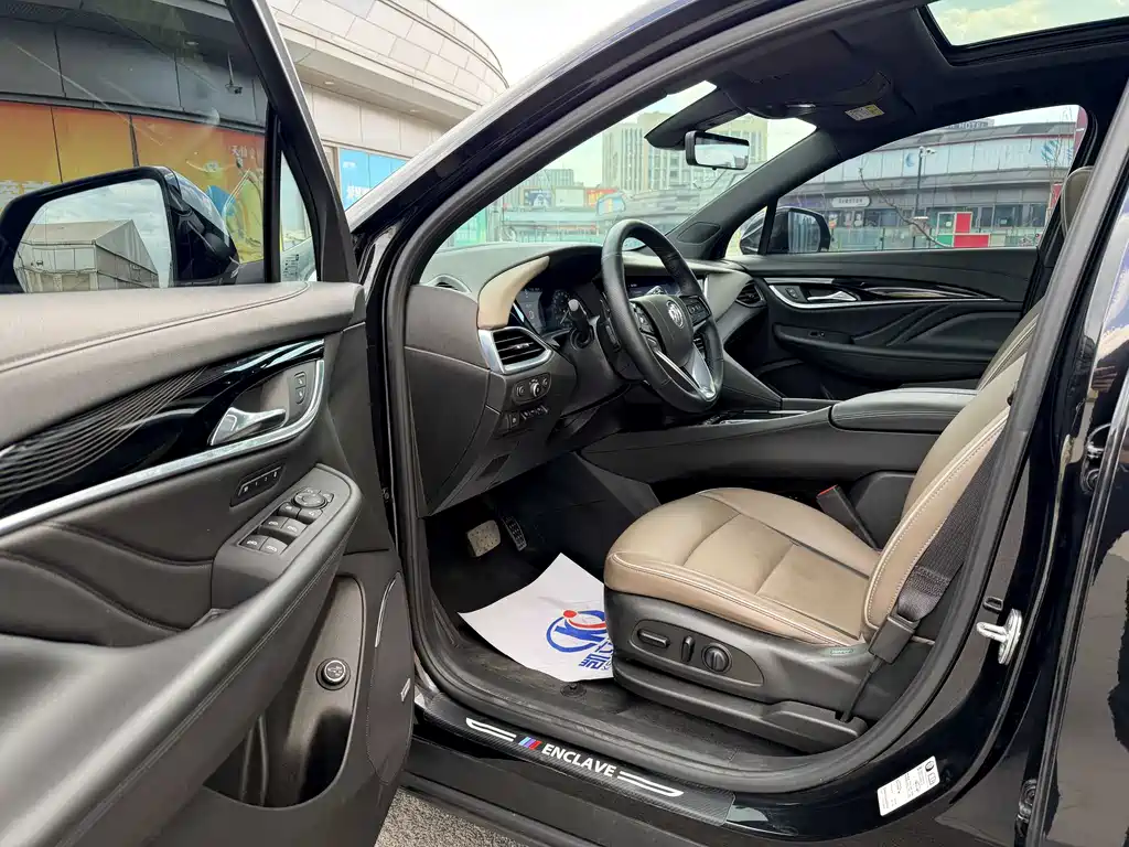 Buick Enclave 2022 652T Premium Flagship 7 мест