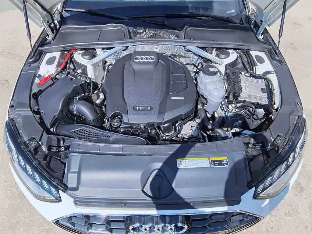 Audi A4L — миниатюра 8