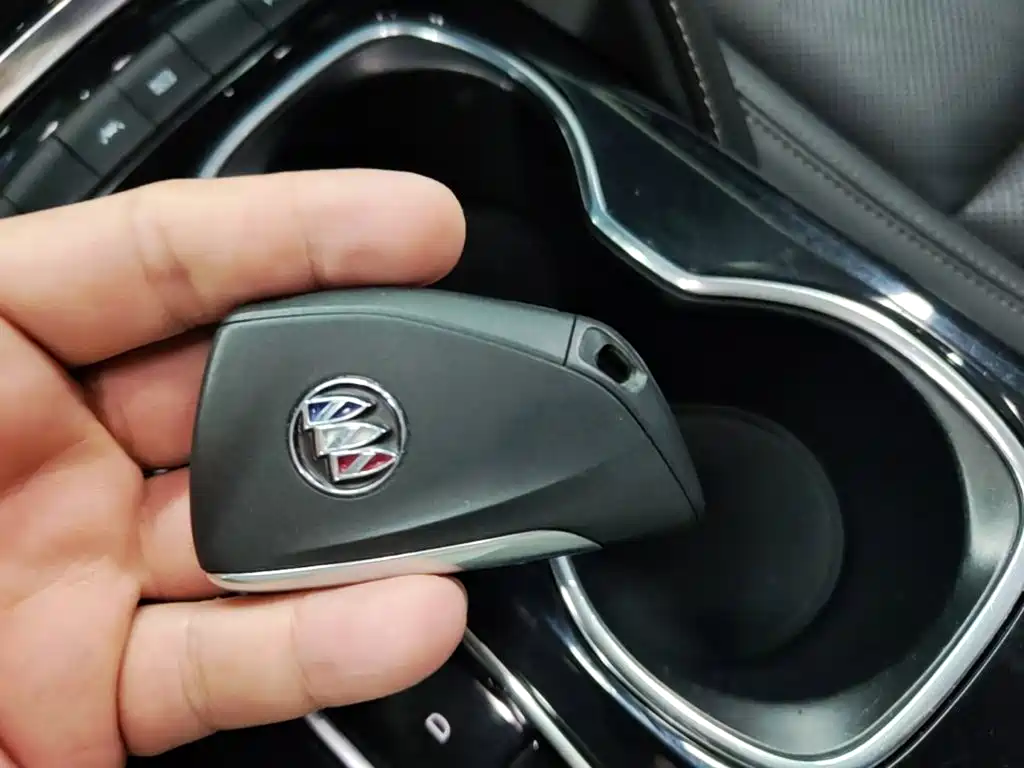 Buick Envision Plus — миниатюра 9