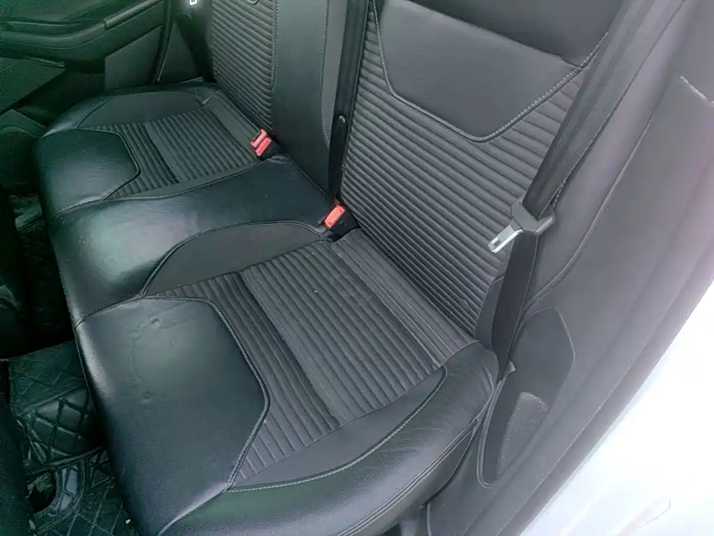 Ford Focus — миниатюра 17