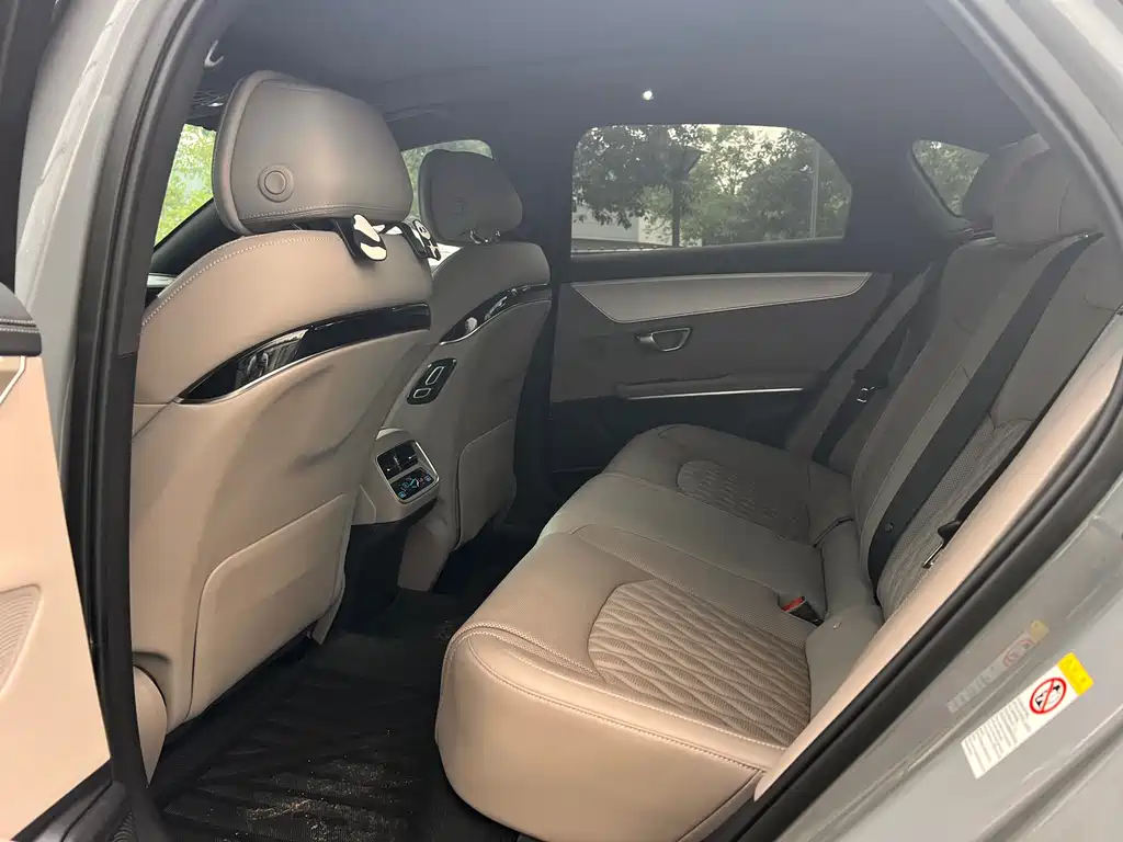 BYD Han 2025 DM-i Smart Drive 125KM