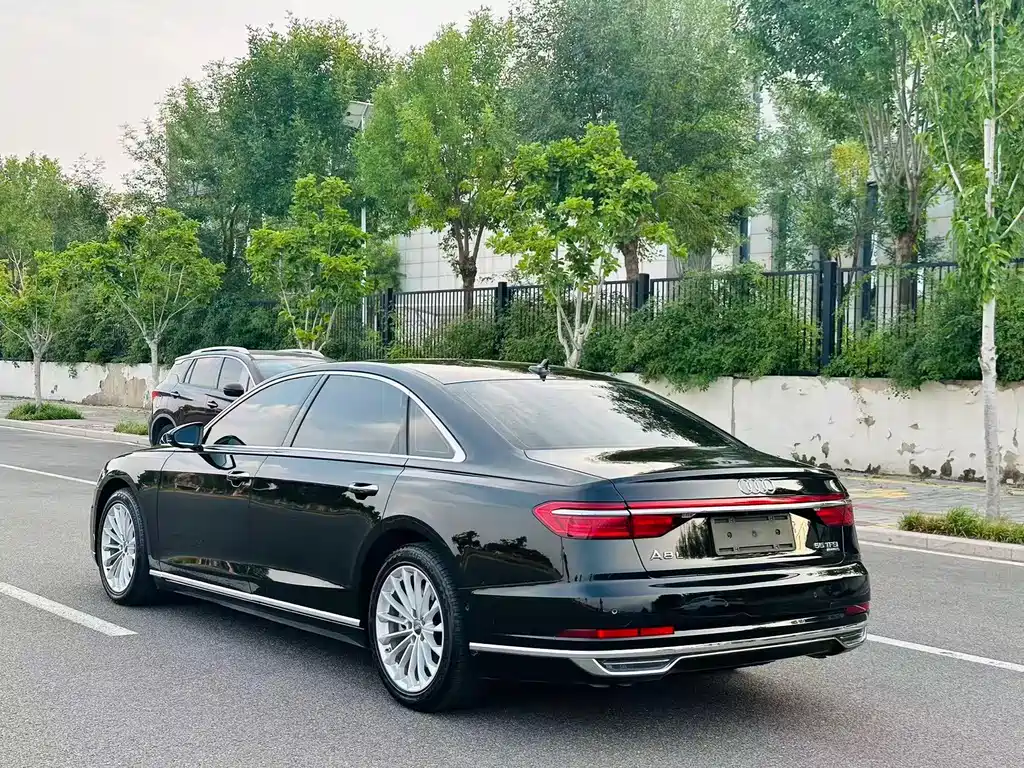 Audi A8 2018 A8L 55 TFSI quattro Elite