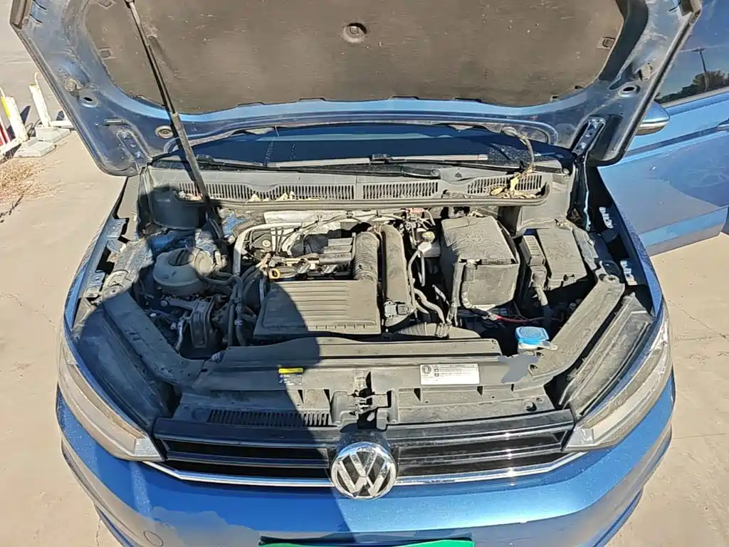 Volkswagen Touran — миниатюра 20