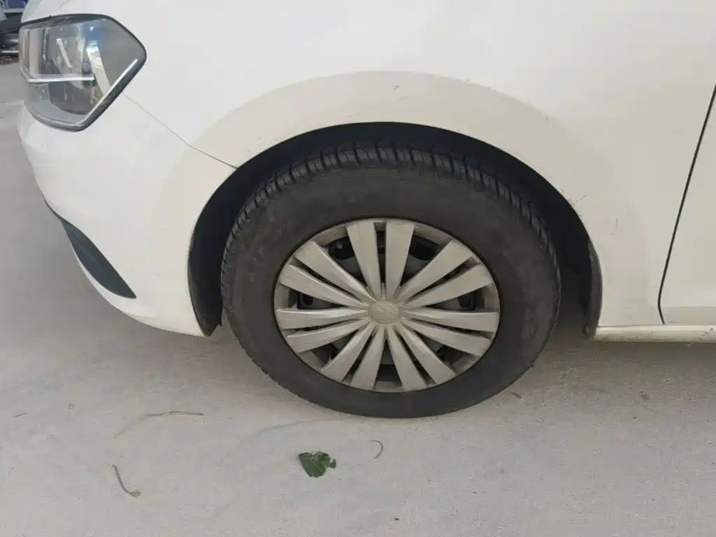 Volkswagen Santana — миниатюра 23