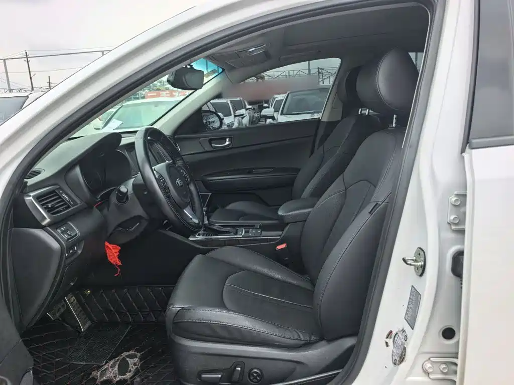 Kia K5 — миниатюра 9