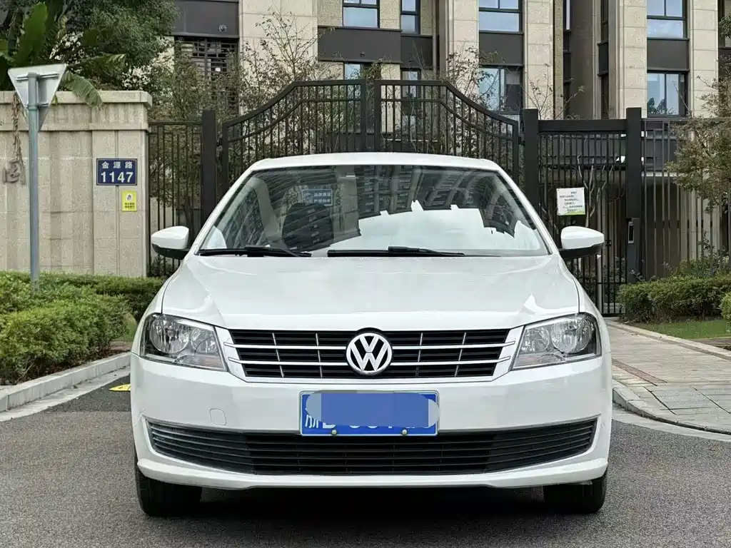 Volkswagen Lavida — миниатюра 2