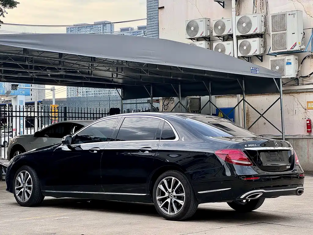 Mercedes-Benz E-Class E 2016 E 300 L Fashion