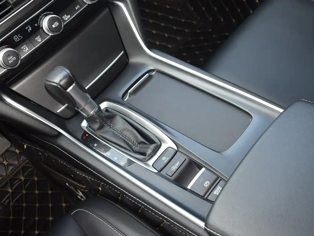 Honda Inspire — миниатюра 17