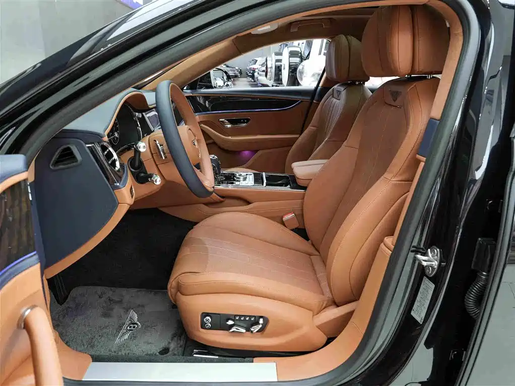 Bentley Flying Spur — фотографии объявления, Фото 11