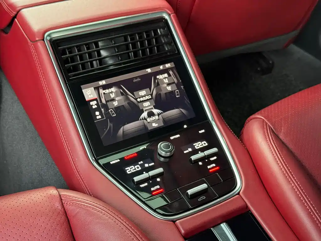 Porsche Panamera — миниатюра 14